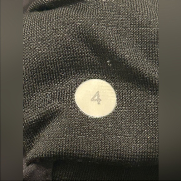 Lululemon Dance Studio Pant III full length Size 4 Black 31” *No Drawstring - Picture 7 of 7